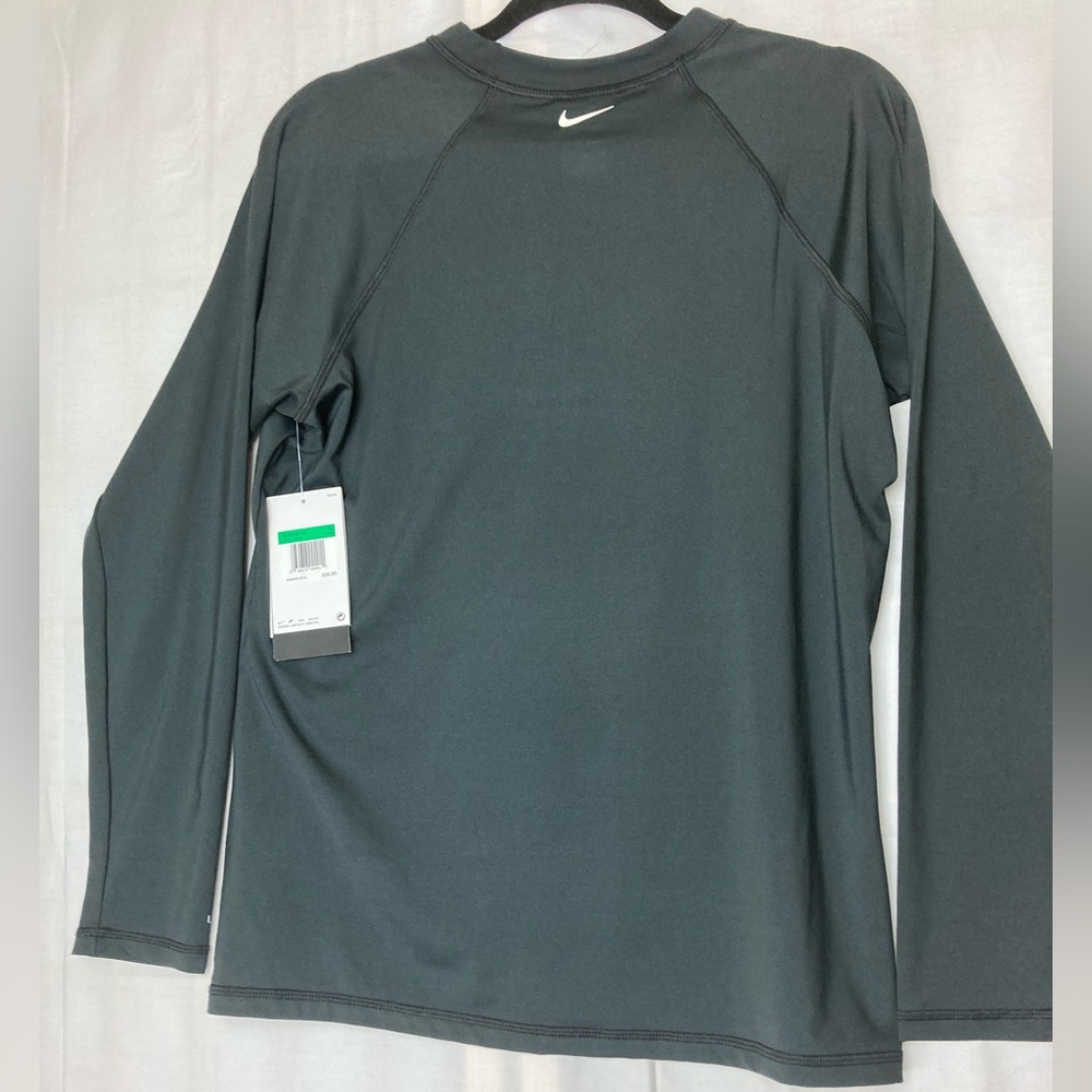 Nike swim dri fit long sleeves - Picture 2 of 8